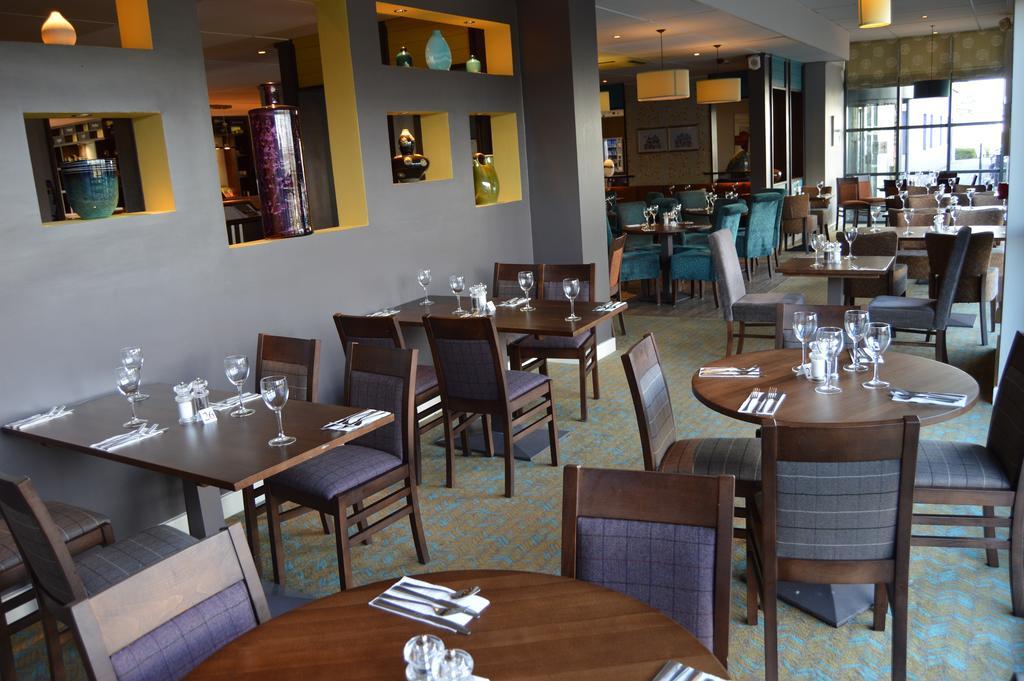 Premier Inn Dublin Airport Swords Exterior photo