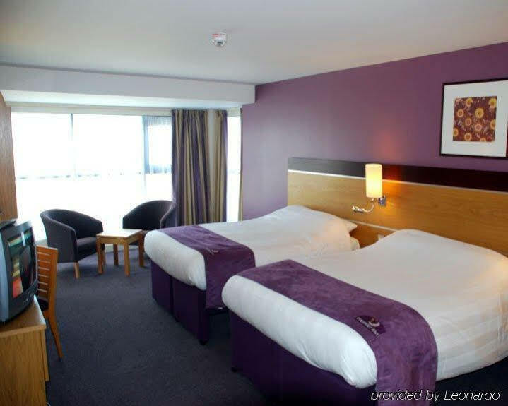 Premier Inn Dublin Airport Swords Exterior photo